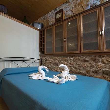 Ferienwohnung Menecrates Rustic - San Matteo Ágios Matthaíos Exterior foto