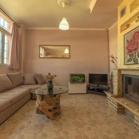 Ferienwohnung Menecrates Rustic - San Matteo Ágios Matthaíos Exterior foto
