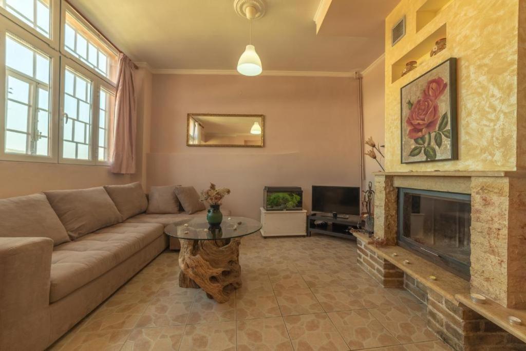 Ferienwohnung Menecrates Rustic - San Matteo Ágios Matthaíos Exterior foto