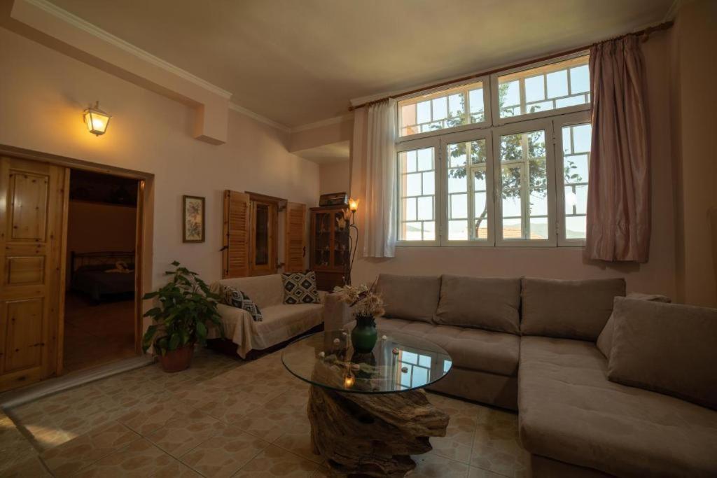 Ferienwohnung Menecrates Rustic - San Matteo Ágios Matthaíos Exterior foto
