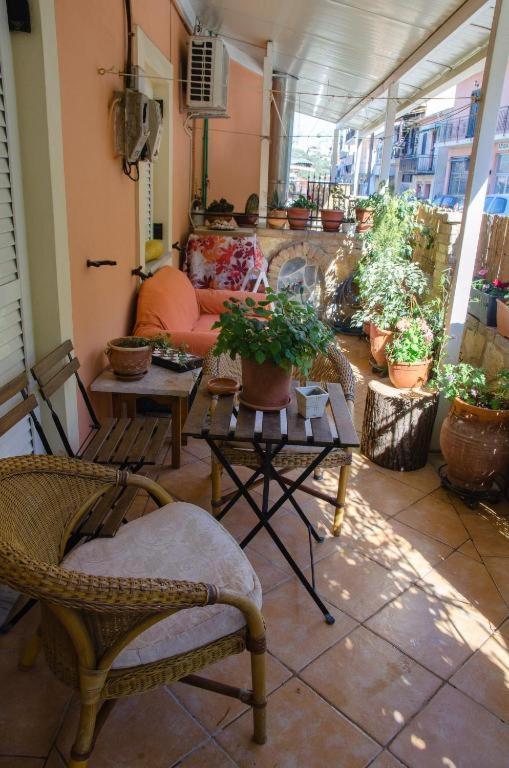 Ferienwohnung Menecrates Rustic - San Matteo Ágios Matthaíos Exterior foto